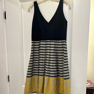 Eva Franco lined size 8 , the blue is a dark blue